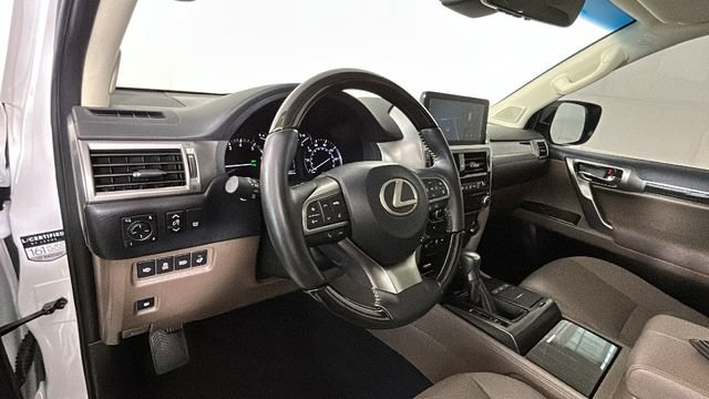 Used 2023 Lexus GX 460 Premium AWD/4WD image 13