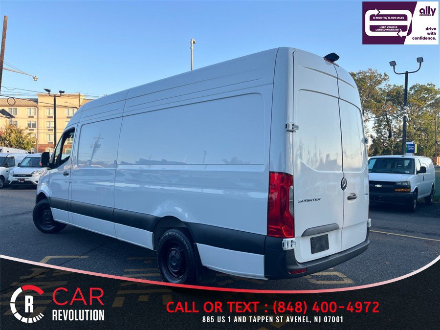 Used 2025 Mercedes-Benz Sprinter 2500 image 5
