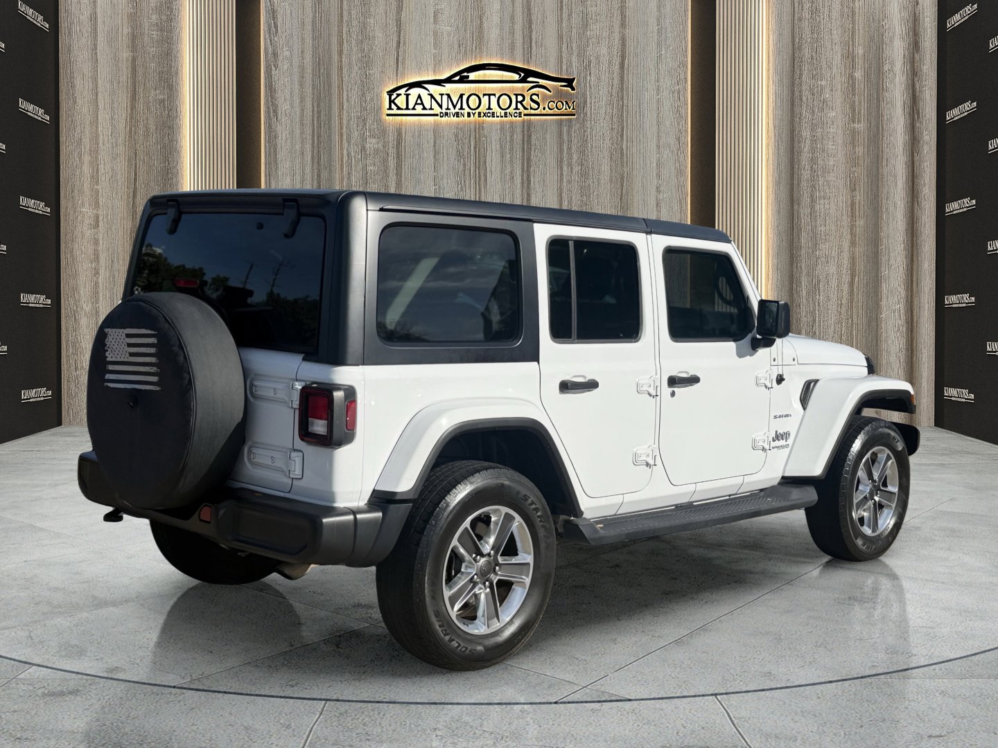 Used 2021 Jeep Wrangler Unlimited Sahara image 7