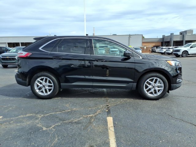 Used 2023 Ford Edge SEL w/ Convenience Package AWD/4WD image 11