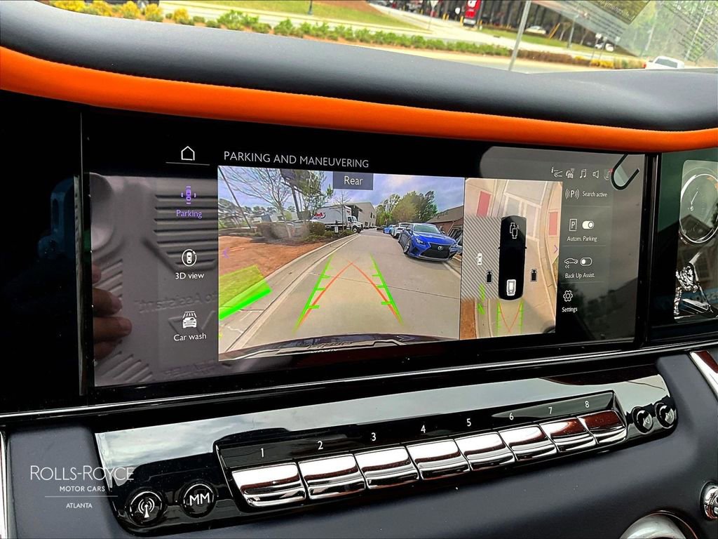 Certified 2026 Rolls-Royce Cullinan image 18