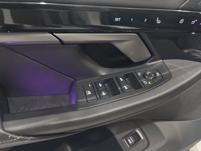 Used 2025 BMW 530i xDrive image 15