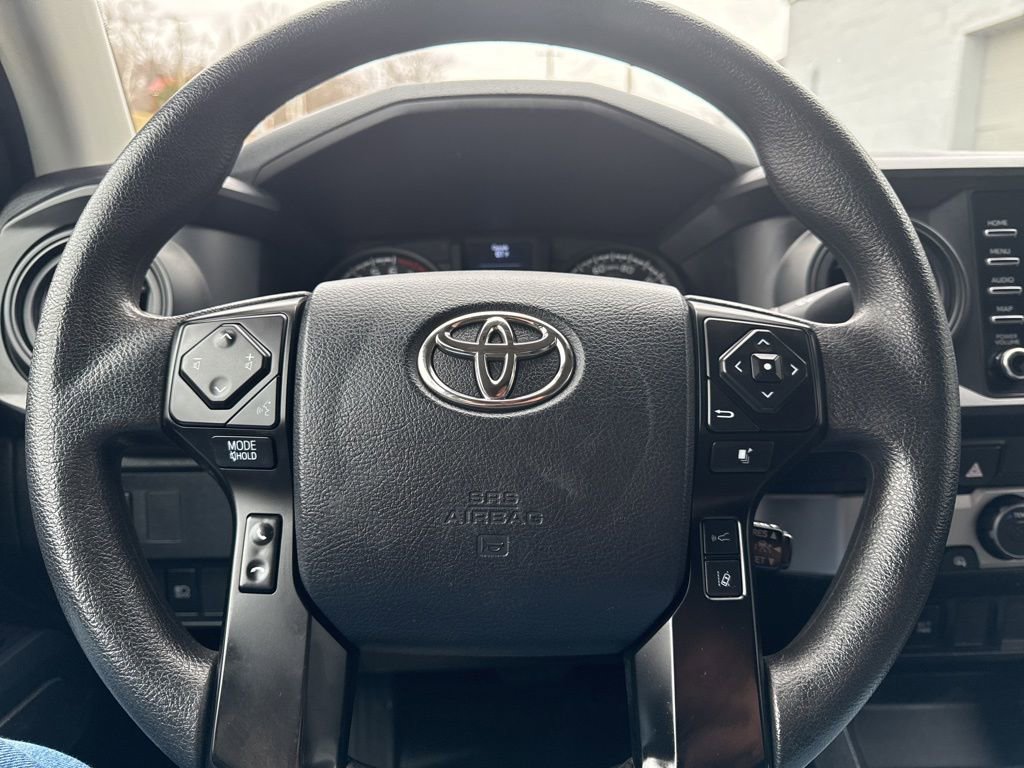 Used 2023 Toyota Tacoma SR AWD/4WD image 19