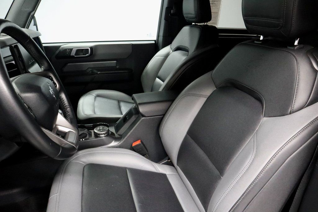 Certified 2024 Ford Bronco Black Diamond image 19