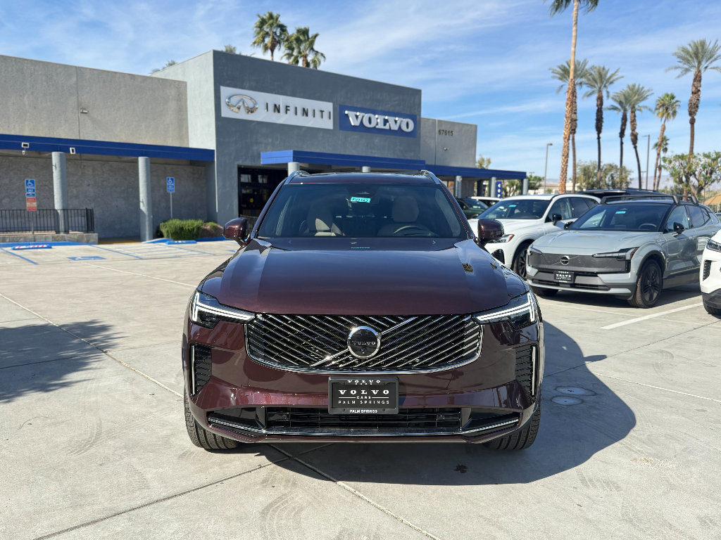 New 2026 Volvo XC90 B6 Ultra w/ Lounge Package image 2