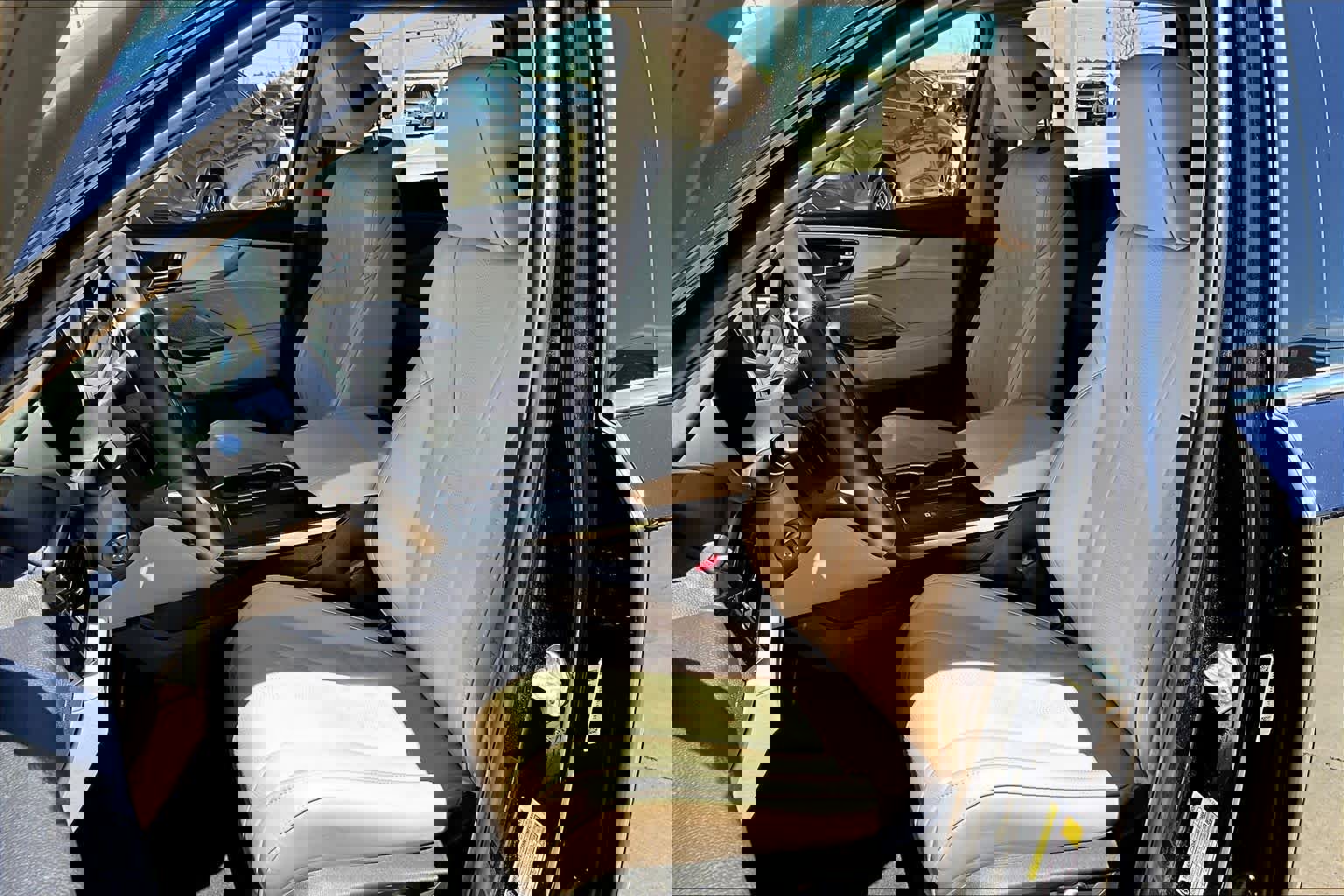 Used 2025 Acura MDX FWD w/ Technology Package image 8