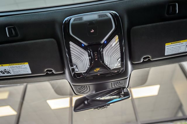 Used 2018 BMW 540i w/ M Sport Package RWD image 39