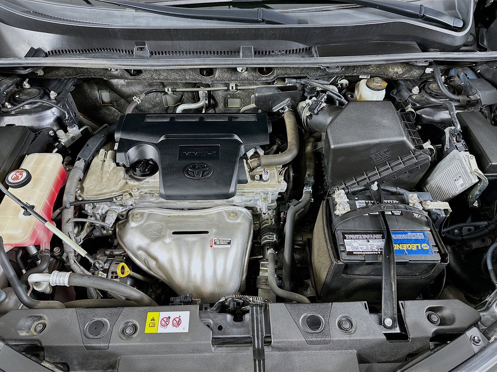 Used 2017 Toyota RAV4 LE image 30