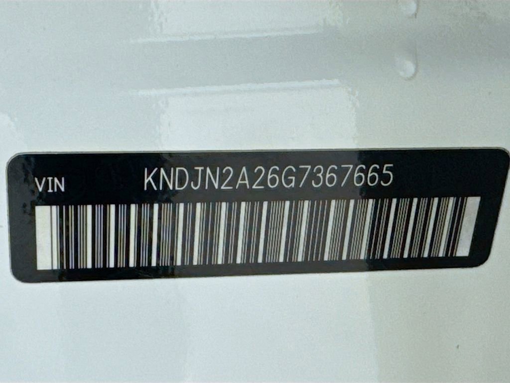 Used 2016 Kia Soul FWD image 37