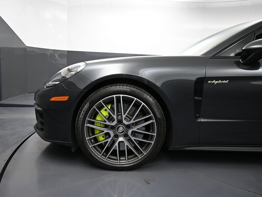 Certified 2021 Porsche Panamera 4S image 12