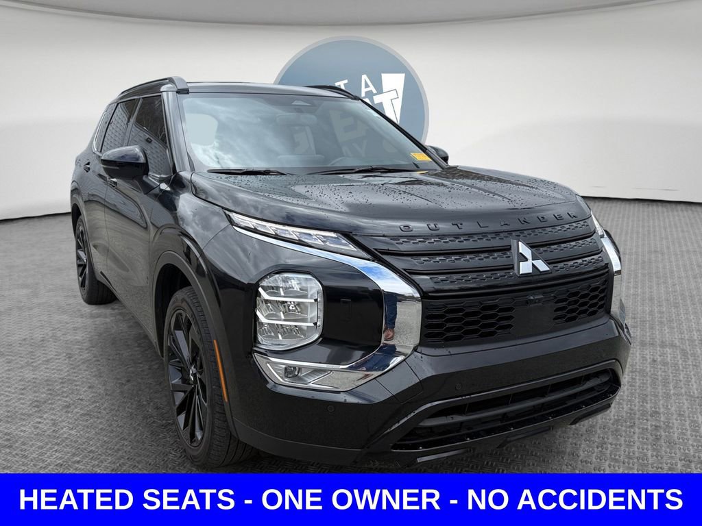 Used 2024 Mitsubishi Outlander SE Black Edition