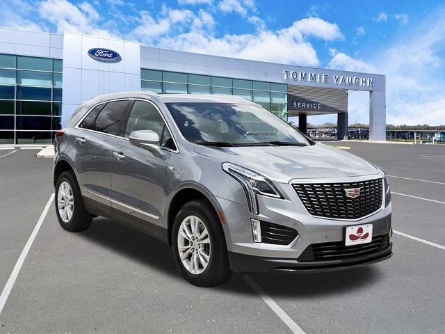 Used 2025 Cadillac XT5 Luxury FWD image 6