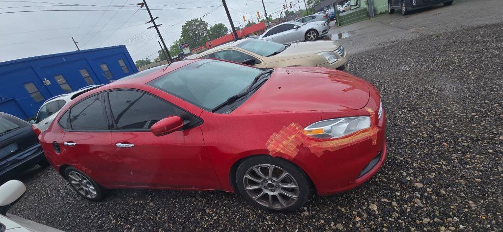 Used 2013 Dodge Dart Limited w/ Limited Special Edition Group FWD image 3
