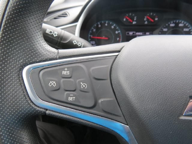Used 2022 Chevrolet Malibu LT FWD image 15
