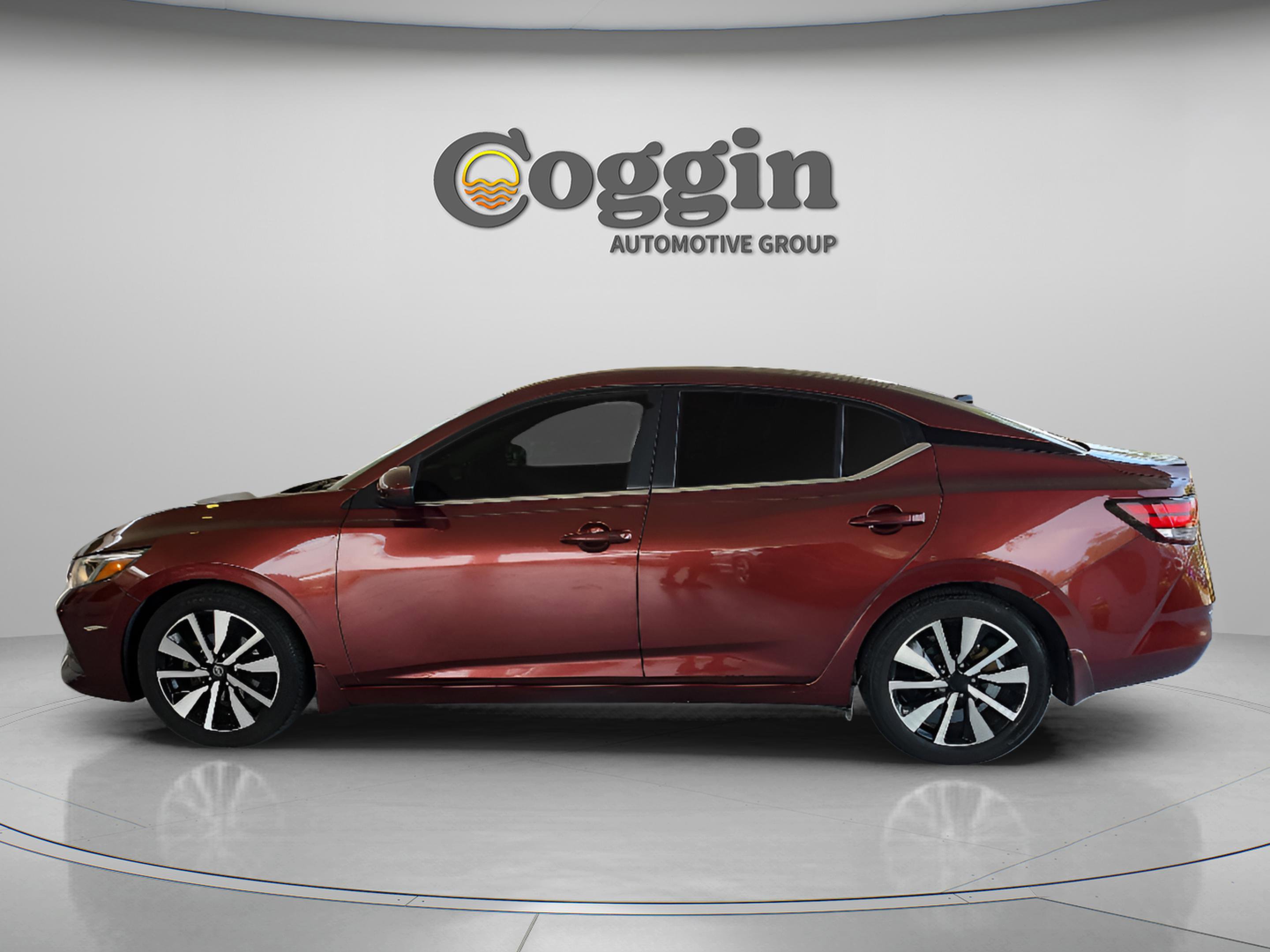 Used 2021 Nissan Sentra SV w/ SV Premium Package FWD image 2
