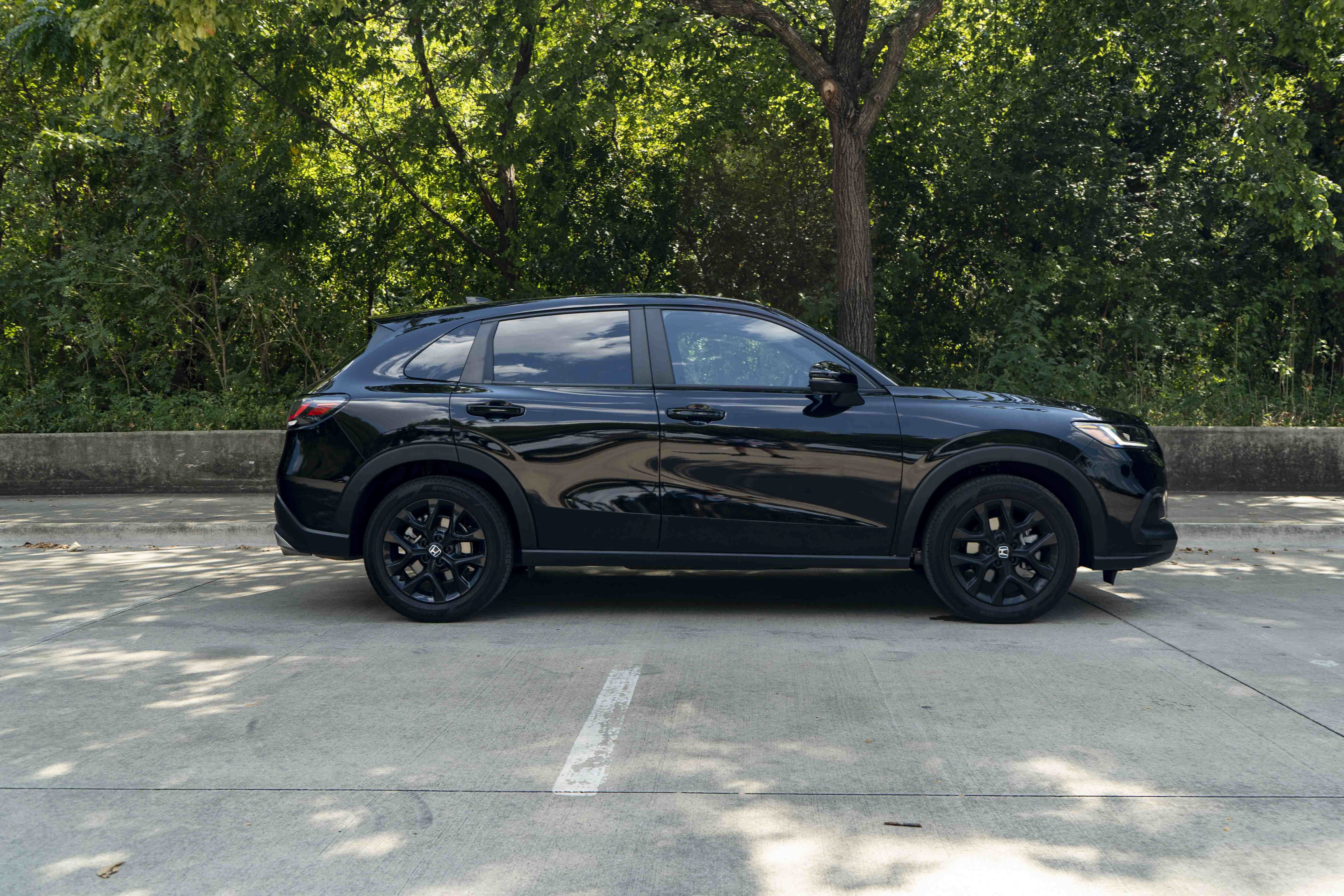 Used 2025 Honda HR-V Sport image 10