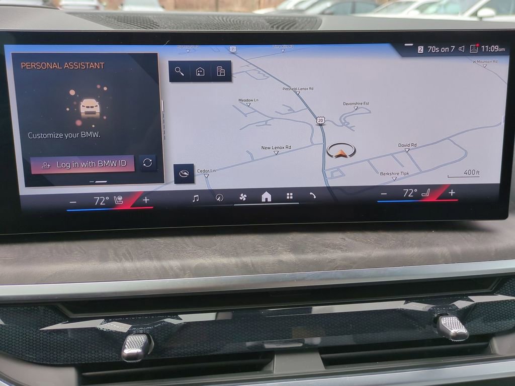 Used 2025 BMW X5 xDrive50e w/ Premium Package image 22