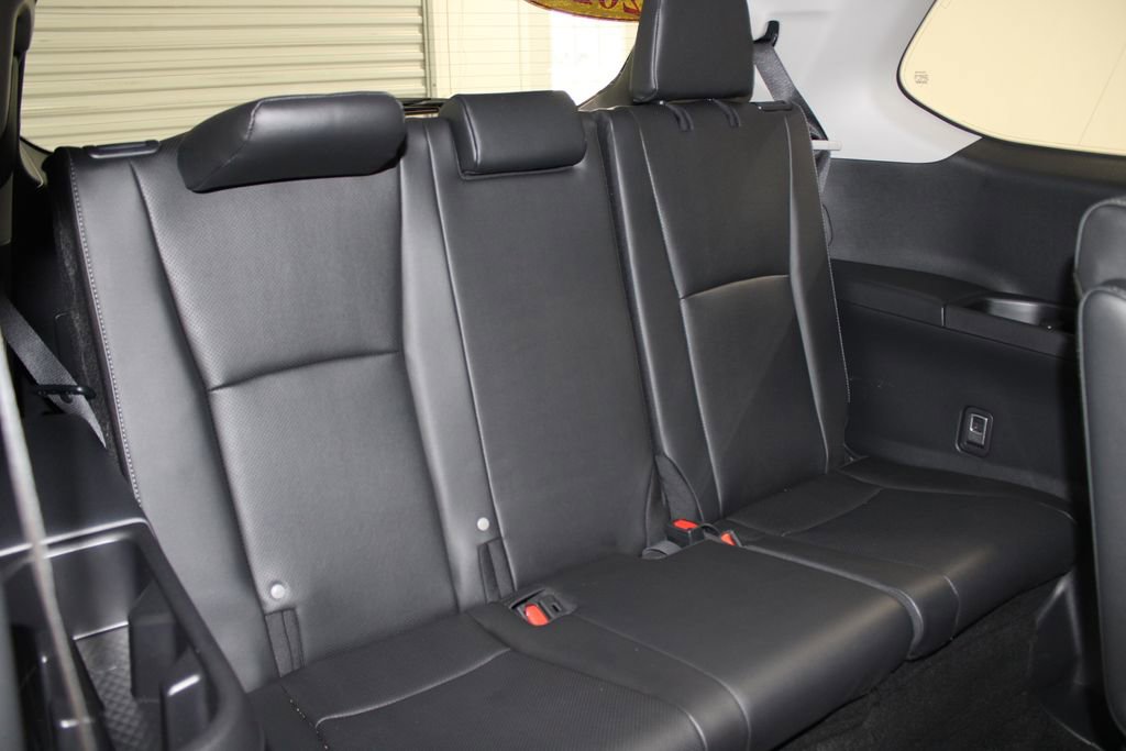 Used 2025 Toyota Grand Highlander Limited image 36