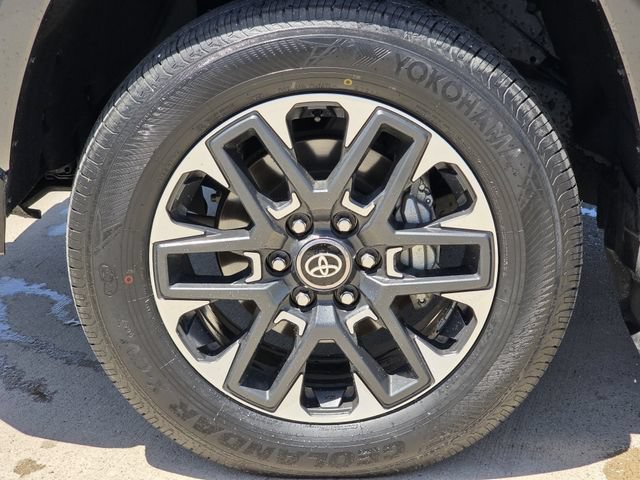 Certified 2026 Toyota Tundra Limited AWD/4WD image 11