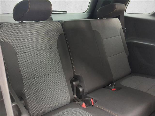 Used 2020 Chevrolet Traverse LT FWD image 21