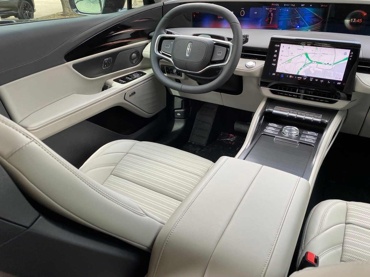 New 2026 Lincoln Nautilus Reserve AWD/4WD image 22