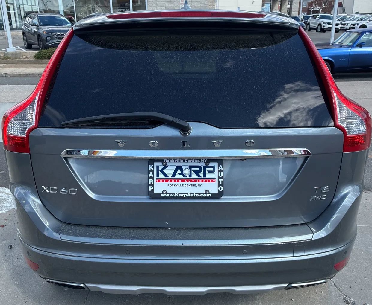 Used 2016 Volvo XC60 T6 w/ Proximity Package AWD/4WD image 4