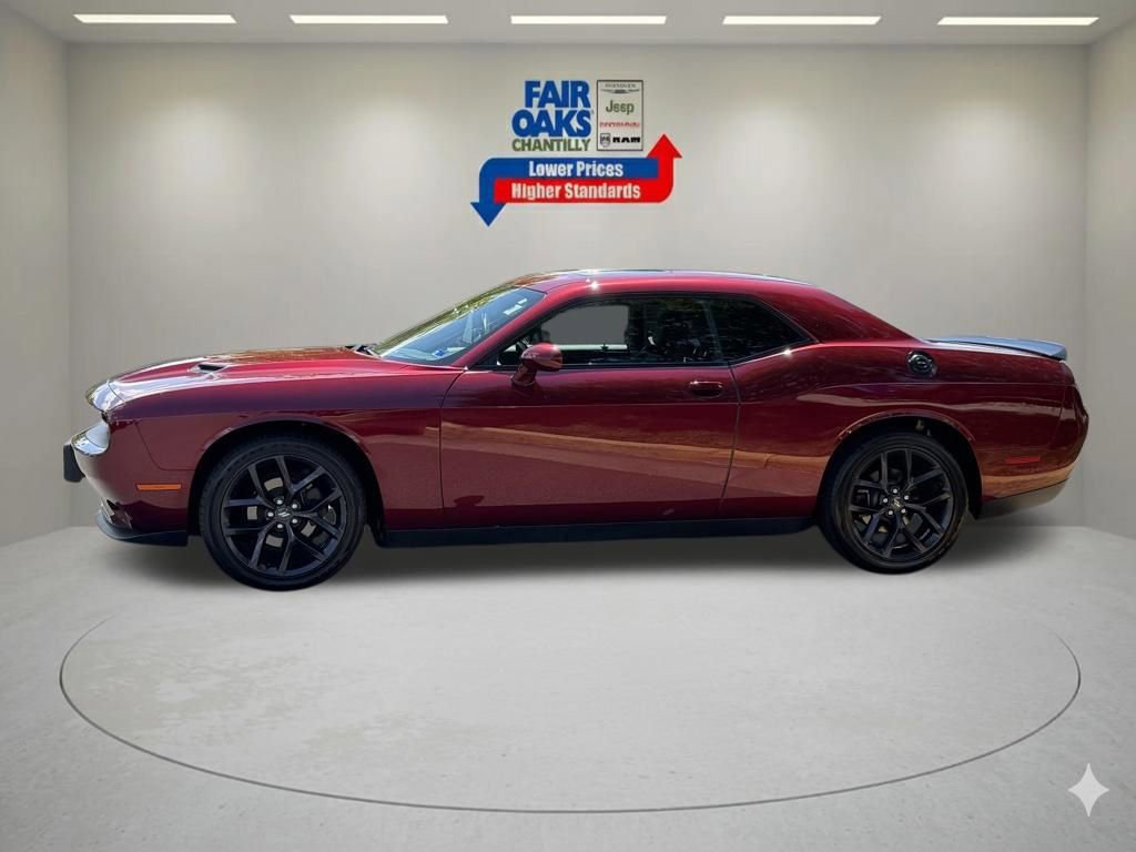 Used 2020 Dodge Challenger SXT w/ Driver Convenience Group RWD image 11