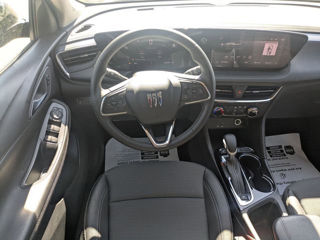 Used 2025 Buick Encore GX Preferred image 28