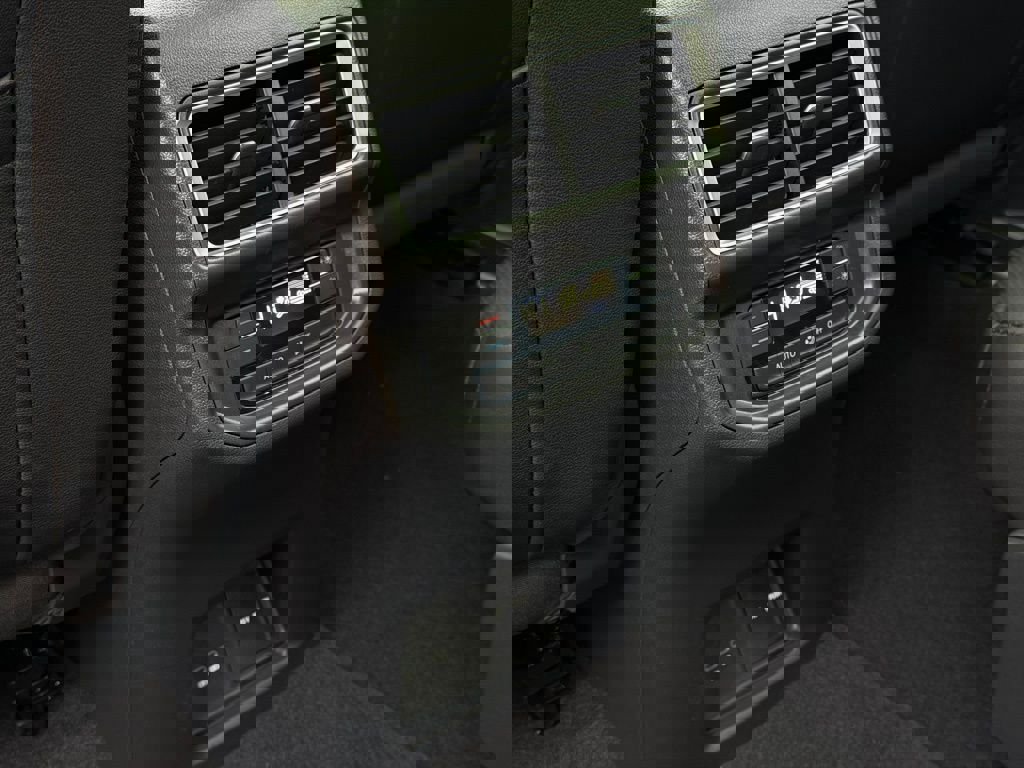 New 2026 Volkswagen Atlas SE image 29