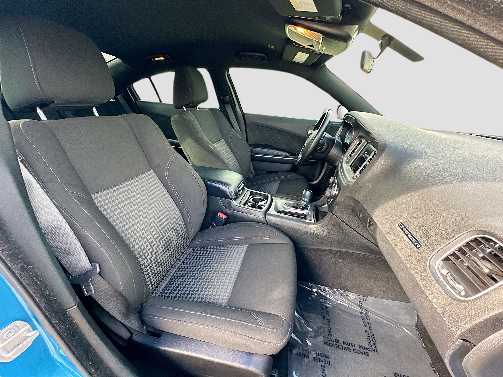 Used 2023 Dodge Charger SXT image 30