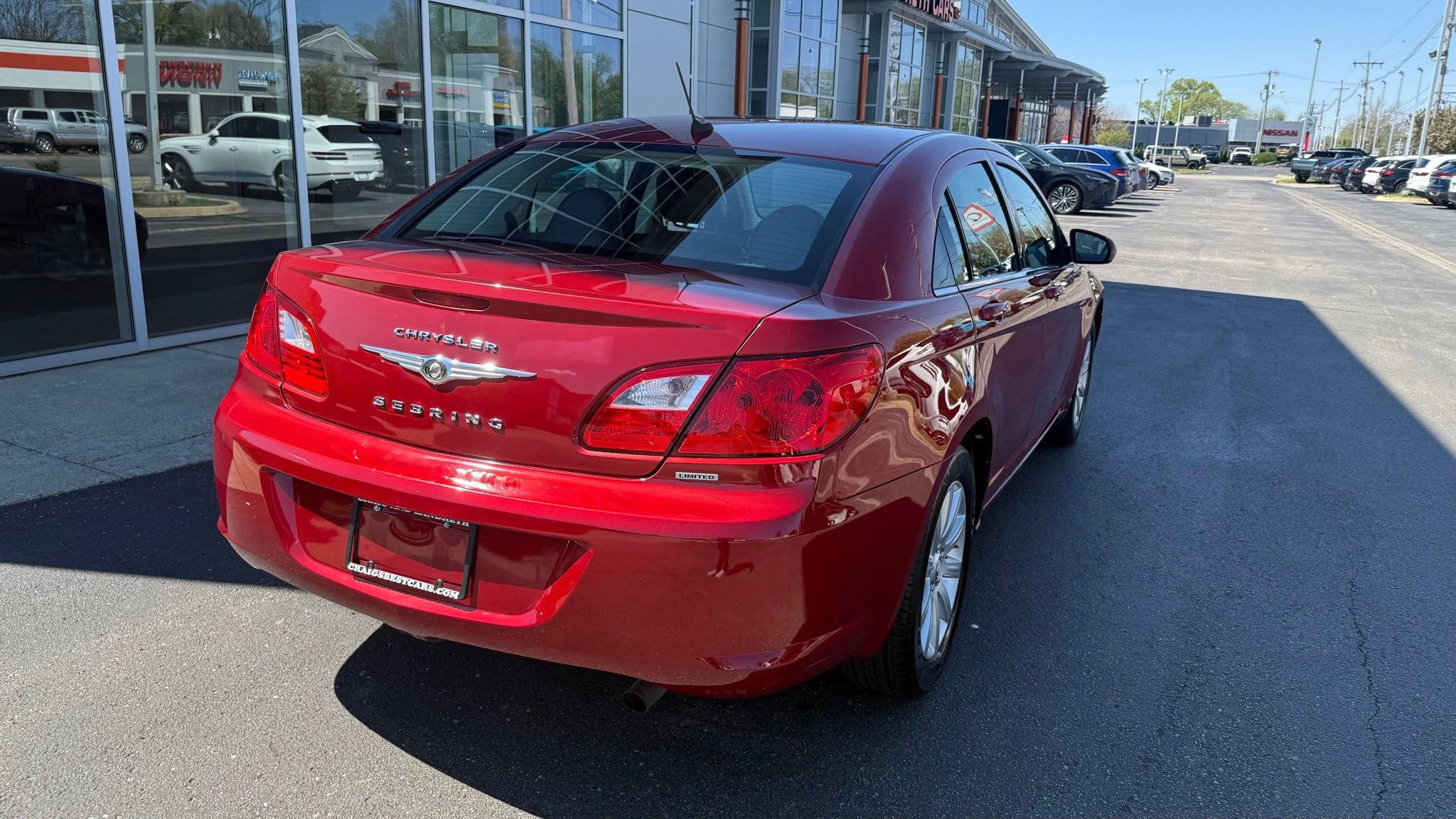 Used 2010 Chrysler Sebring Limited image 3