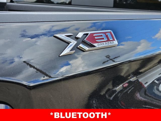 New 2026 GMC Sierra 1500 SLT w/ SLT Premium Plus Package image 9