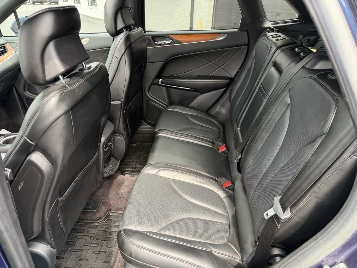 Used 2017 Lincoln MKC Reserve AWD/4WD image 13