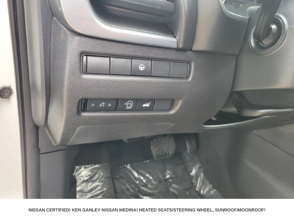 Certified 2023 Nissan Rogue SV w/ SV Premium B Package AWD/4WD image 37
