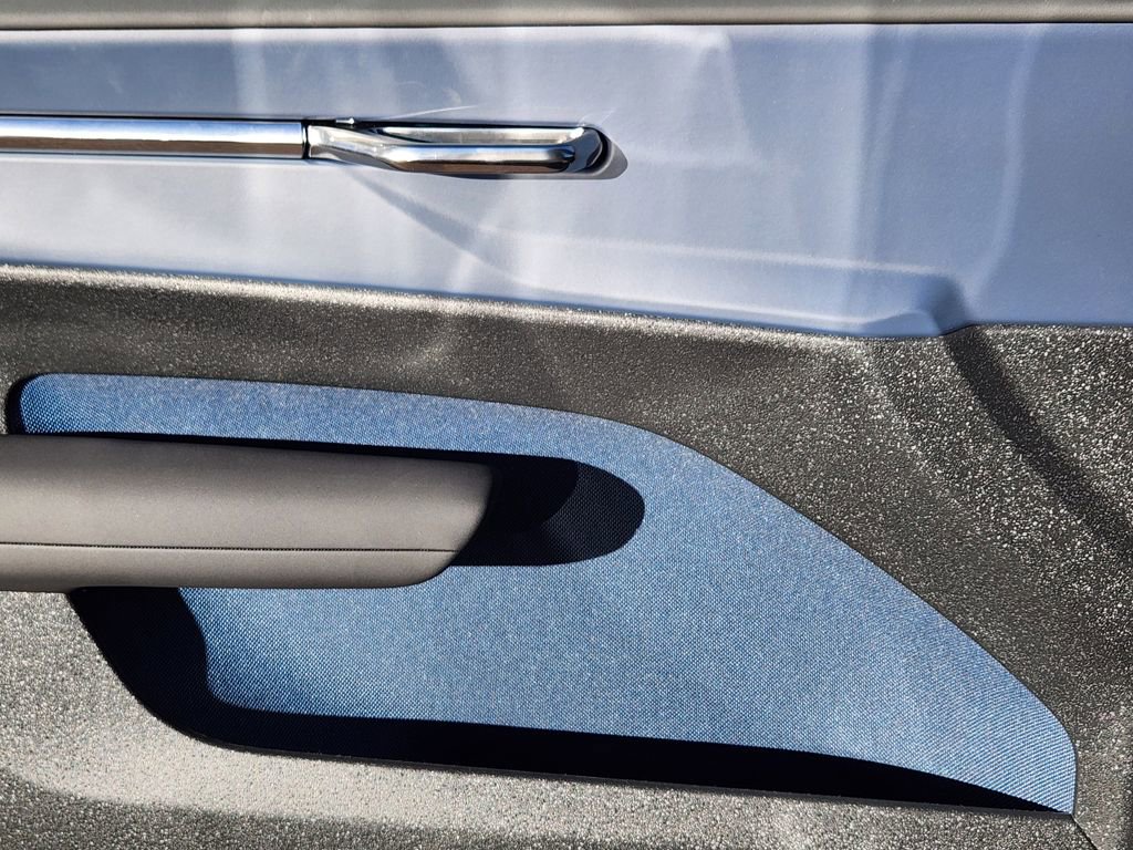 New 2026 Volvo EX30 Plus w/ Climate Package image 13