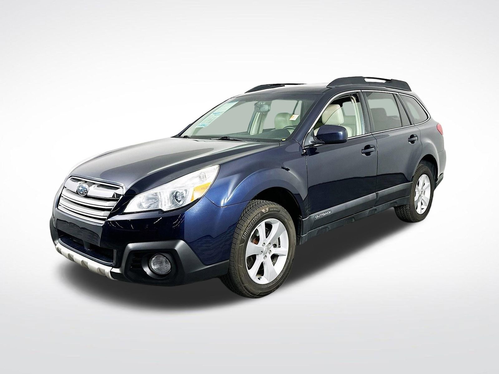 Used 2014 Subaru Outback 3.6R Limited image 4