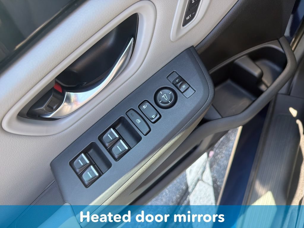 Used 2025 Honda Pilot EX-L image 14