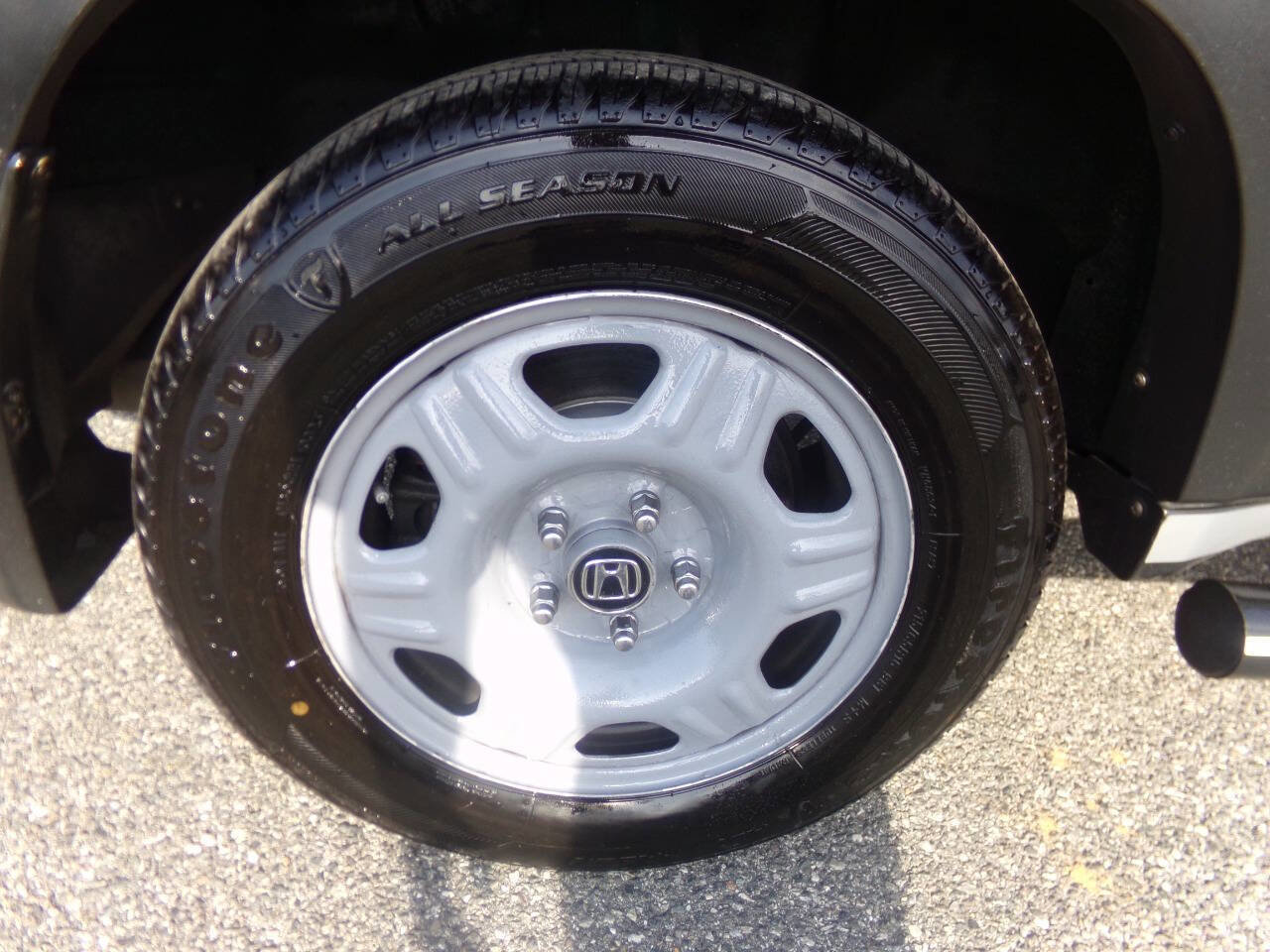 Used 2005 Honda CR-V LX image 18