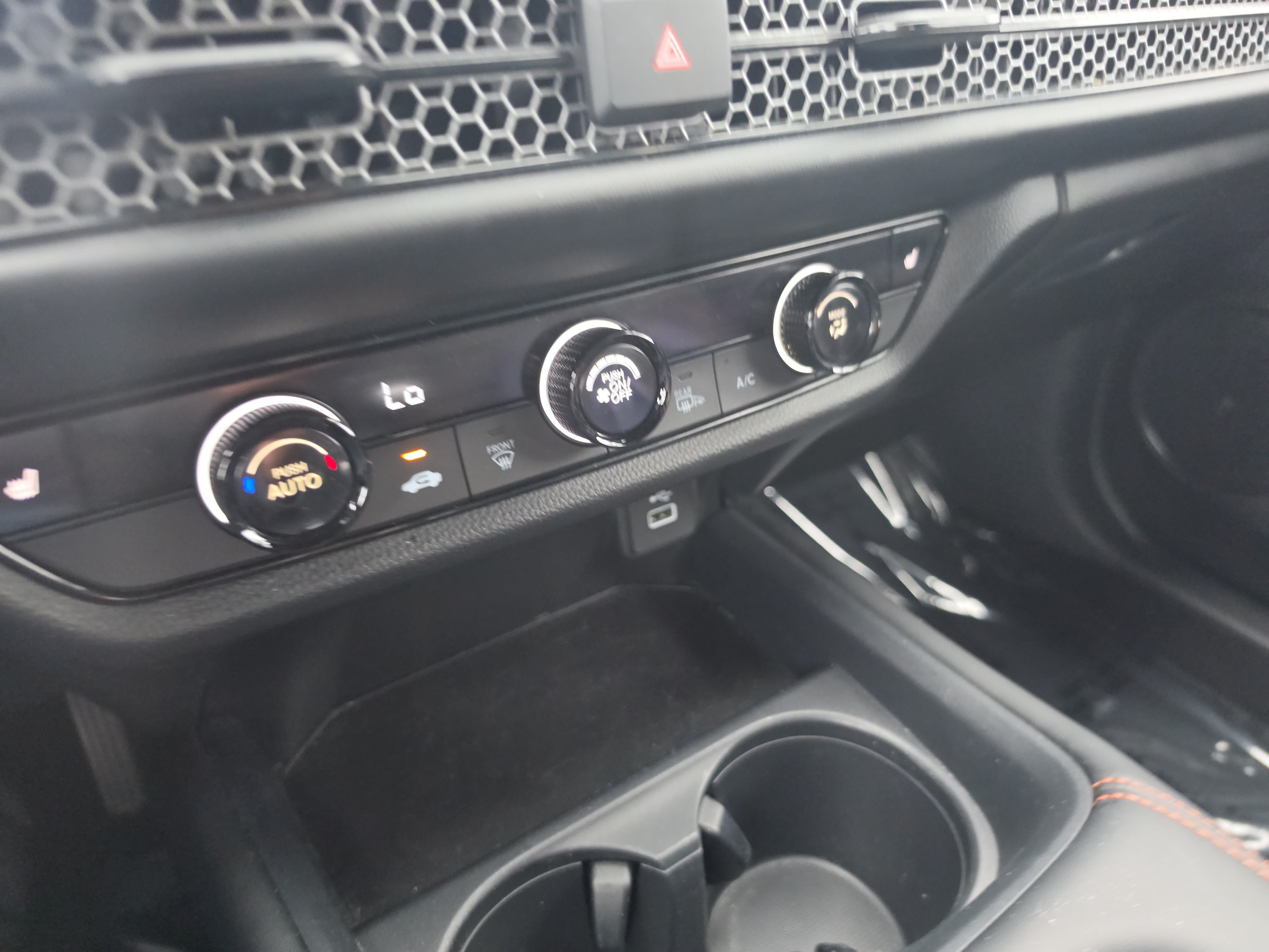 Certified 2024 Honda HR-V Sport image 25