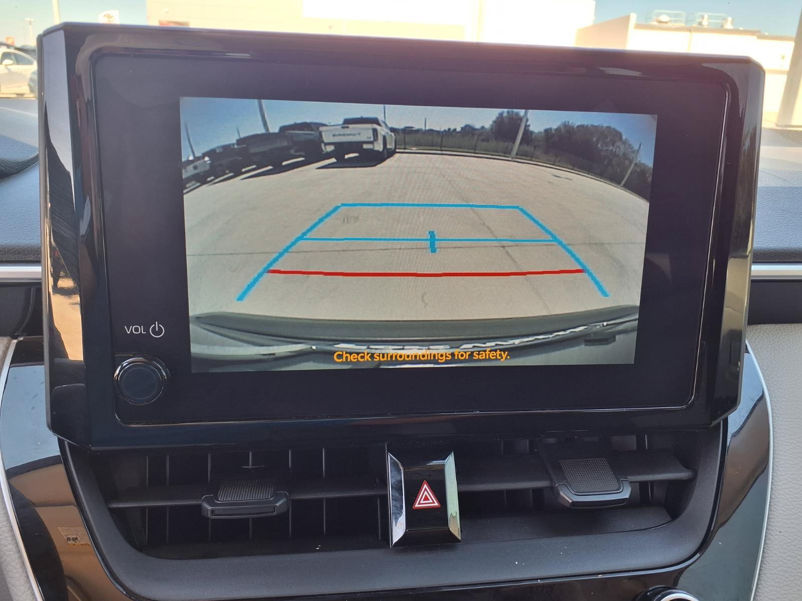 Used 2025 Toyota Corolla LE FWD image 13