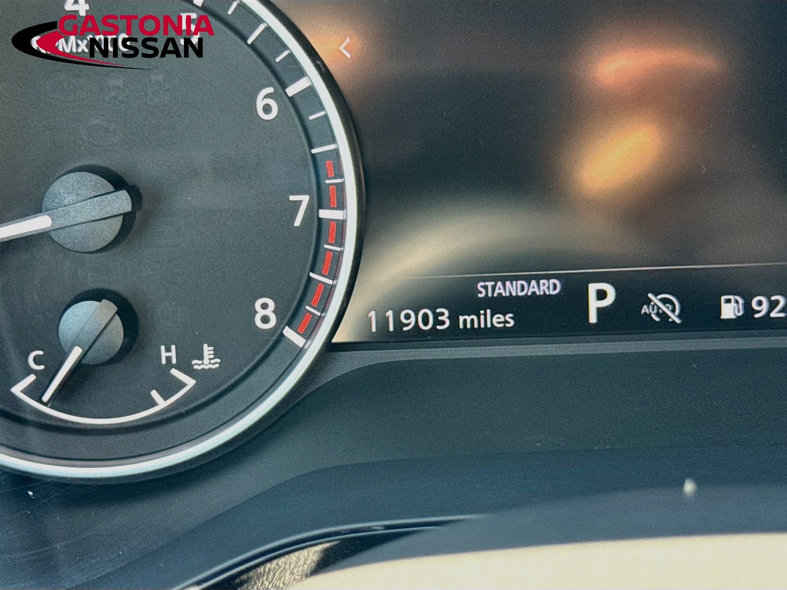 Used 2025 Nissan Pathfinder SL w/ Black Appearance Package FWD image 15