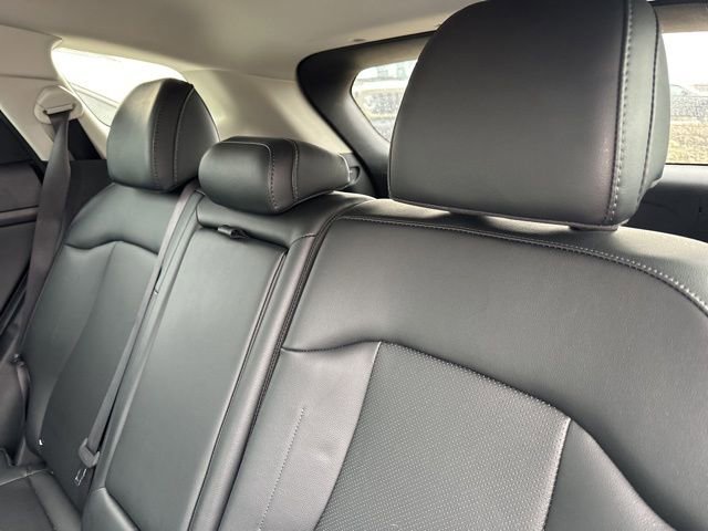 Used 2025 Kia Sportage EX image 10