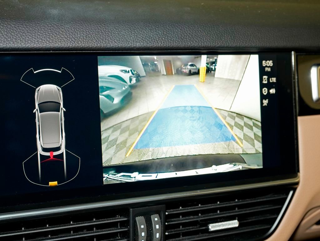 Certified 2023 Porsche Cayenne image 28