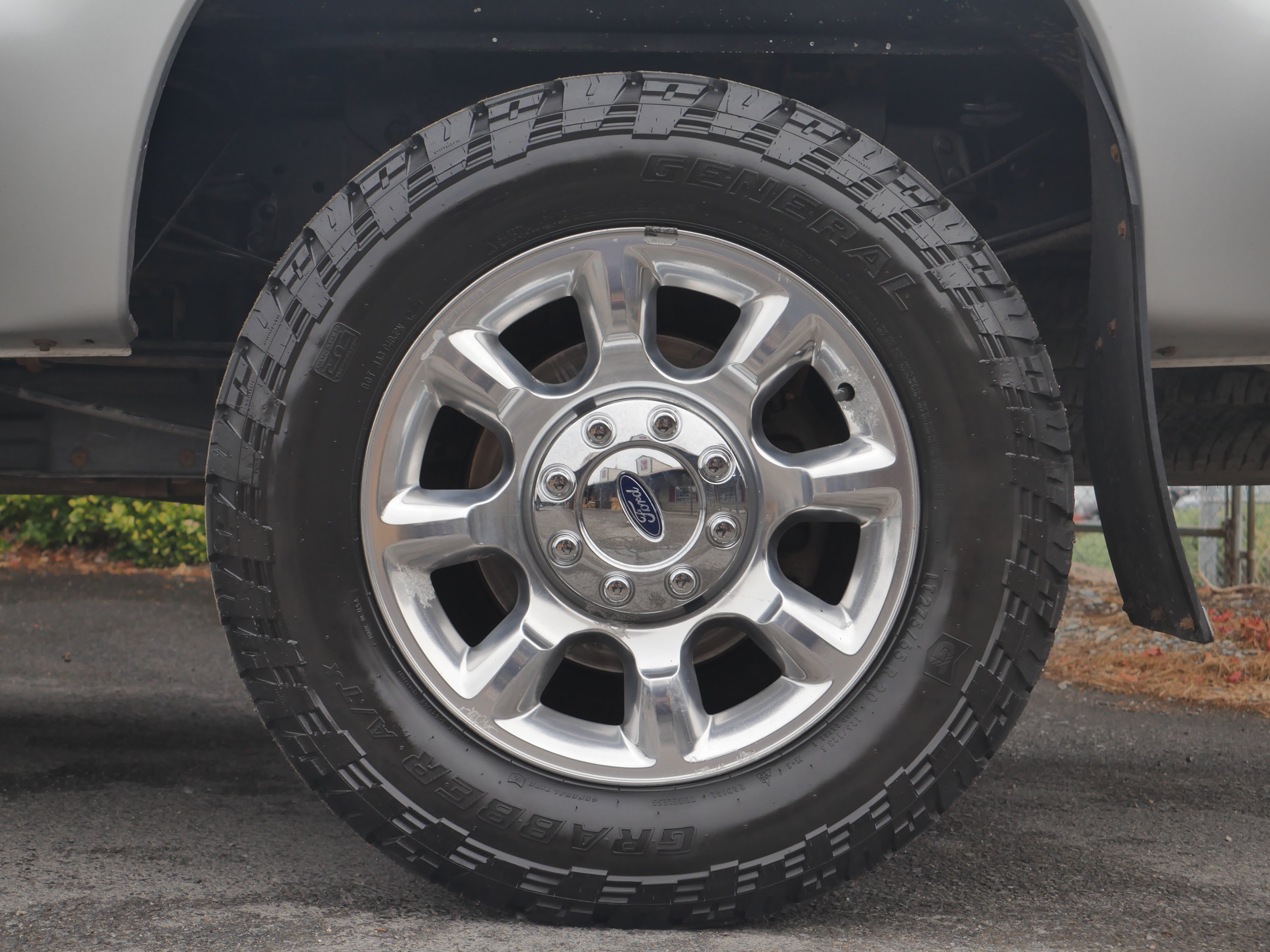 Used 2014 Ford F350 Lariat w/ Lariat Ultimate Package AWD/4WD image 18