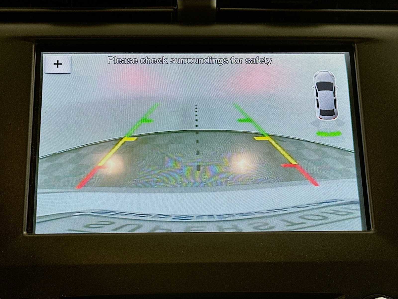 Used 2017 Ford Fusion SE w/ Fusion SE Technology Package image 14