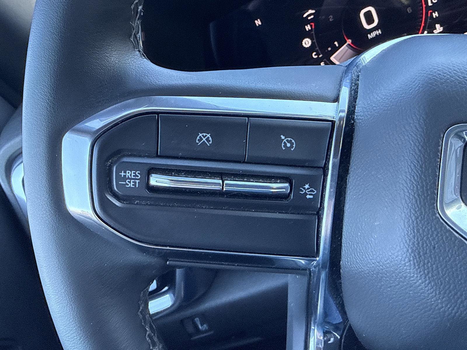 Used 2023 GMC Canyon Elevation w/ Elevation Premium Package image 20