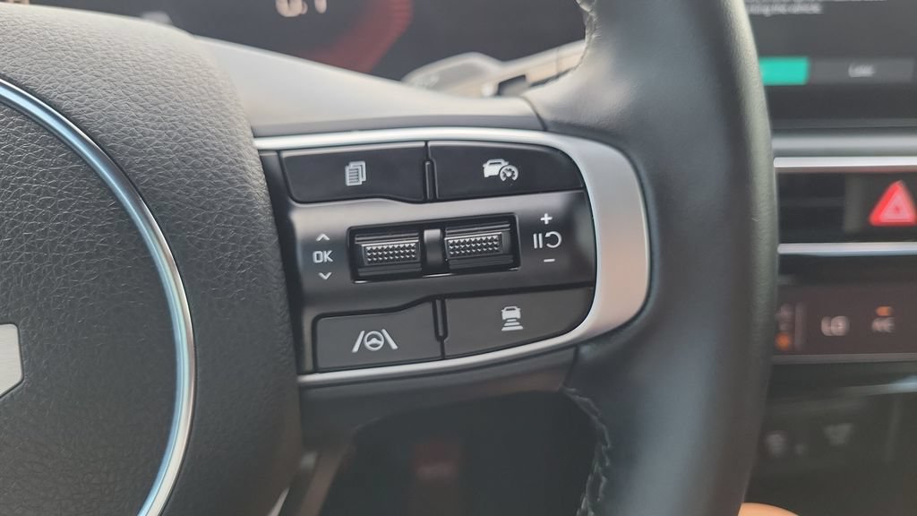 Used 2025 Kia K5 GT-Line w/ GT-Line Premium Package FWD image 21
