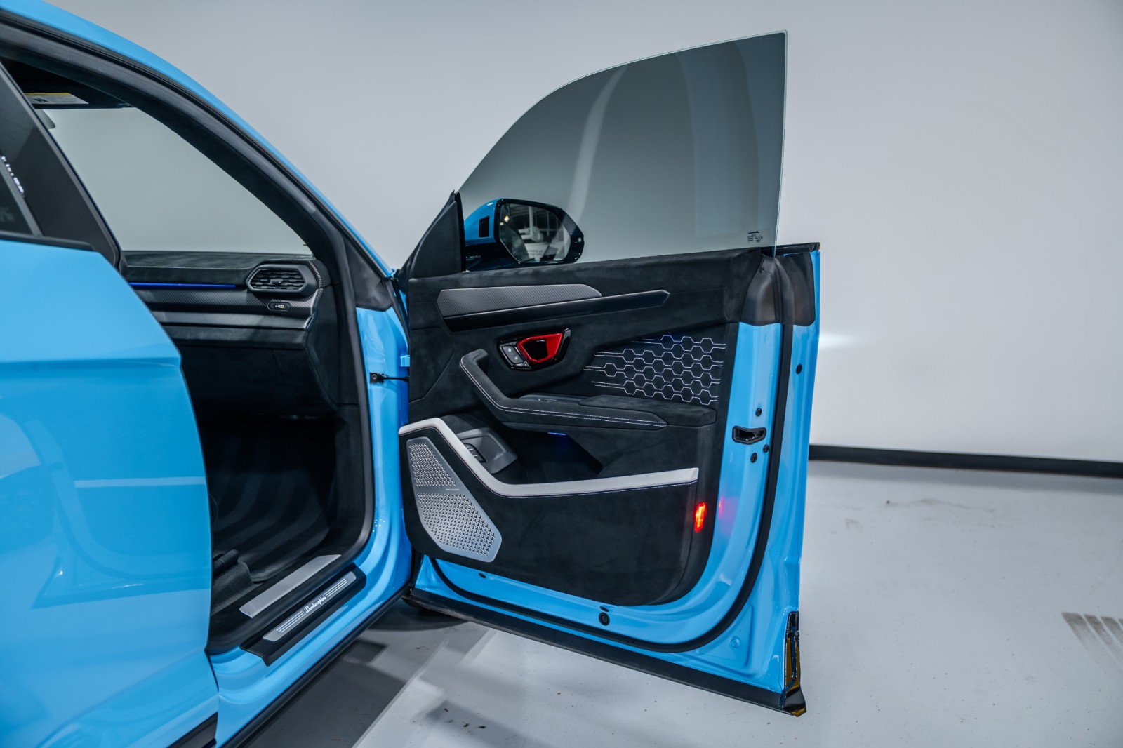 Used 2024 Lamborghini Urus Performante image 37