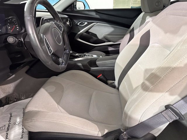 Used 2017 Chevrolet Camaro SS RWD image 14
