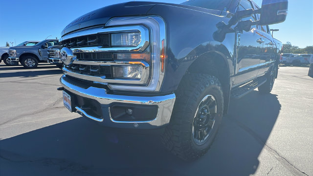 New 2027 Ford F350 King Ranch w/ Tremor Off-Road Package AWD/4WD image 9